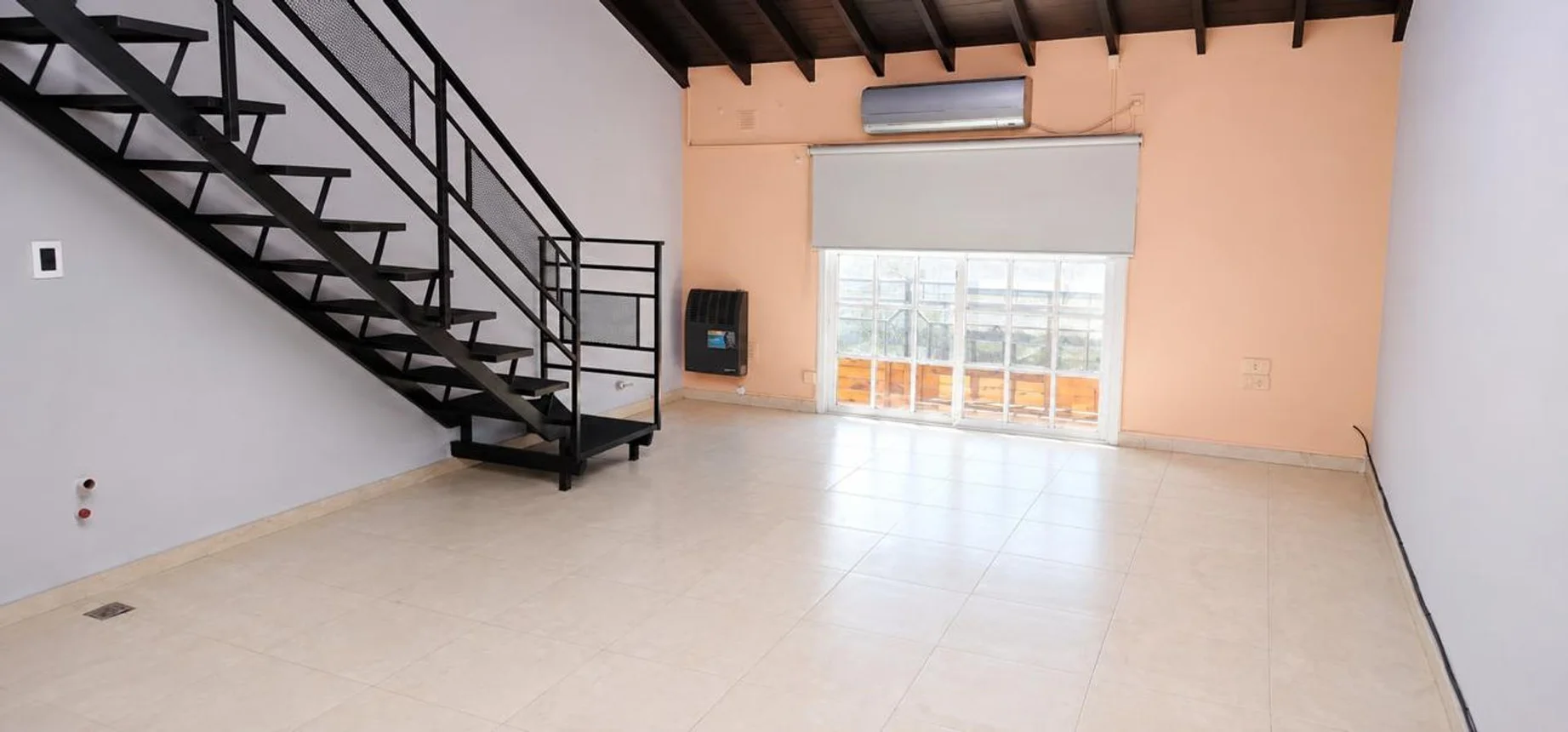 PH de 2 ambientes en venta en Caseros, Avenida Mitre 5000