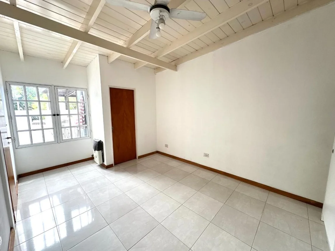 PH de 4 ambientes en venta en Bernal Este, Cerrito 0, foto 3
