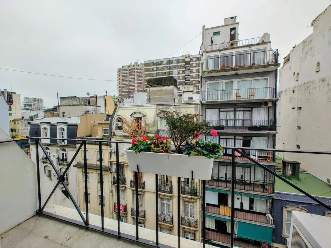 Departamento de 2 ambientes en alquiler en Retiro, Arenales 1200