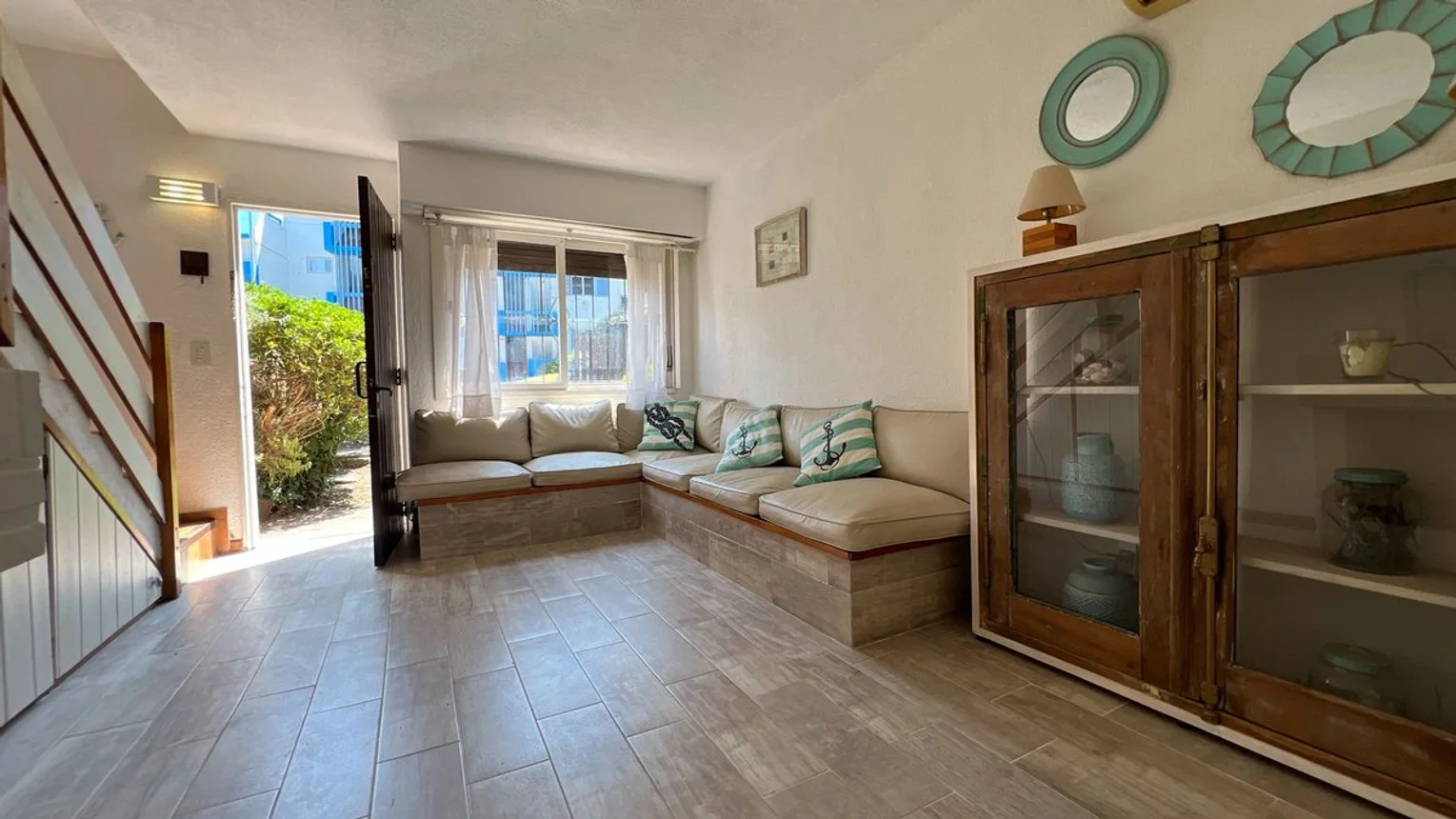 Casa dúplex de 3 ambientes en venta en Pinamar, De la Corvina 900, foto 4