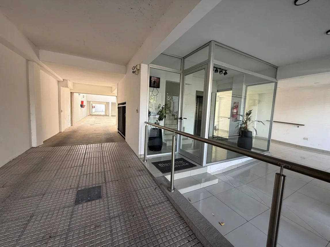 Departamento en alquiler en Morón, foto 2