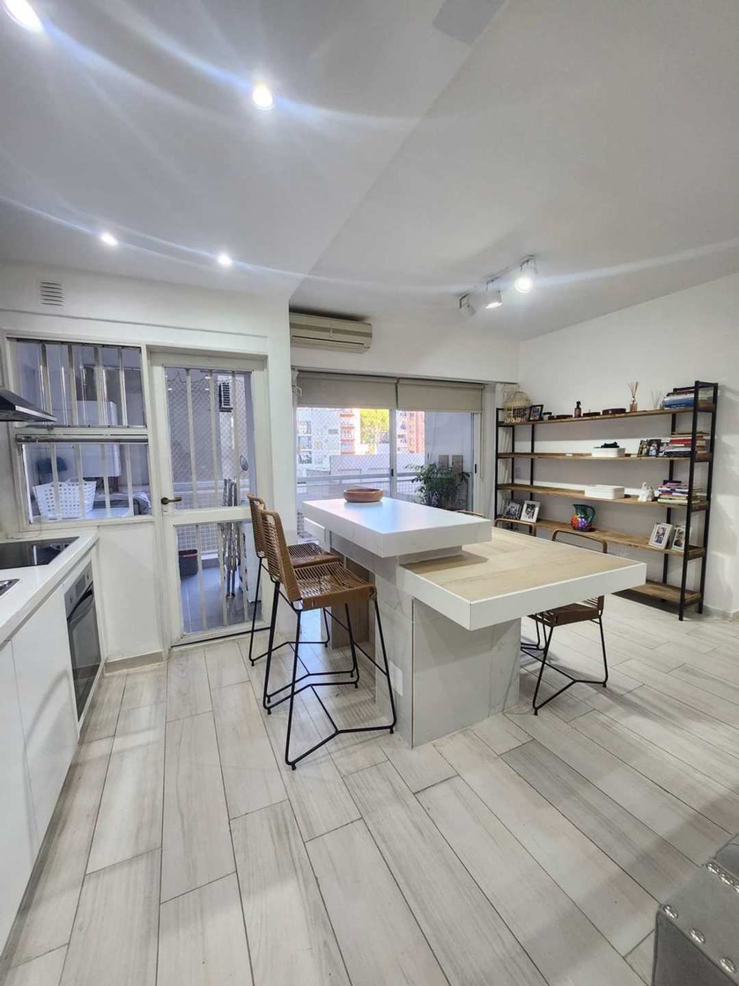 DEPTO 3 AMB EN VENTA EN NUÑEZ C/COCHERA Y PILETA