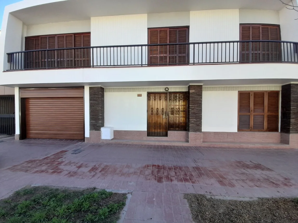 Venta casa 3 dormitorio b° bombal sur godoy cruz, foto 2