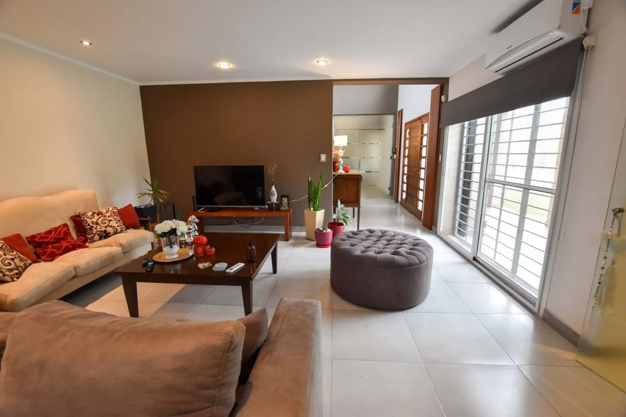 Casa en venta en Funes, foto 3