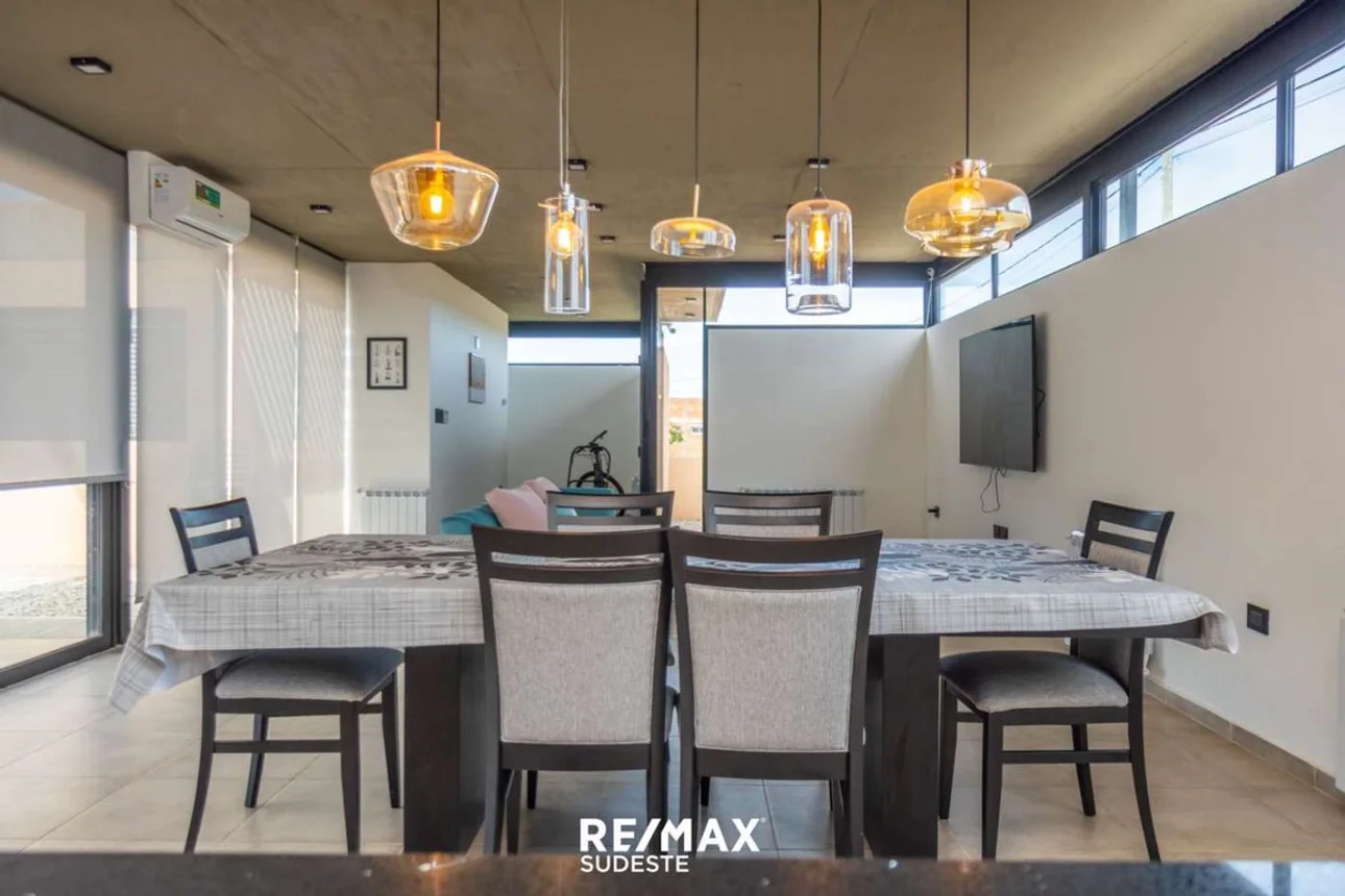 Casa de 3 ambientes en venta en Bahía Blanca, Castelli 4800, foto 2