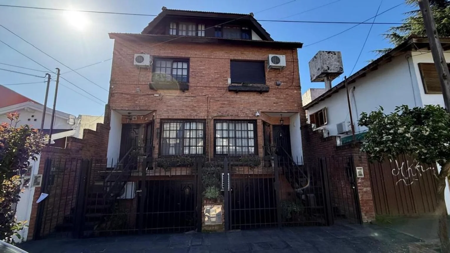 Casa dúplex de 4 ambientes en venta en Florida, Italia 2100, foto 2
