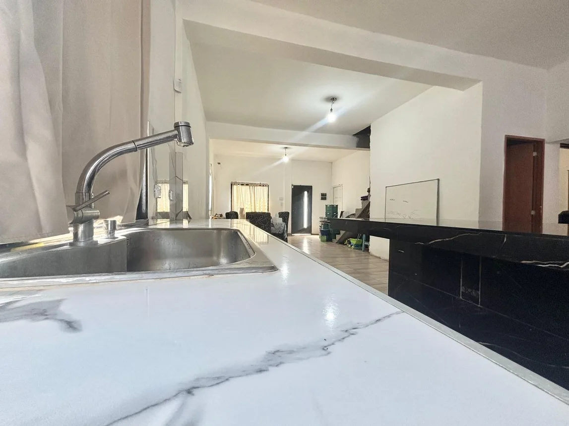 Casa de 3 ambientes en venta en Burzaco, Ceibo 1100, foto 4