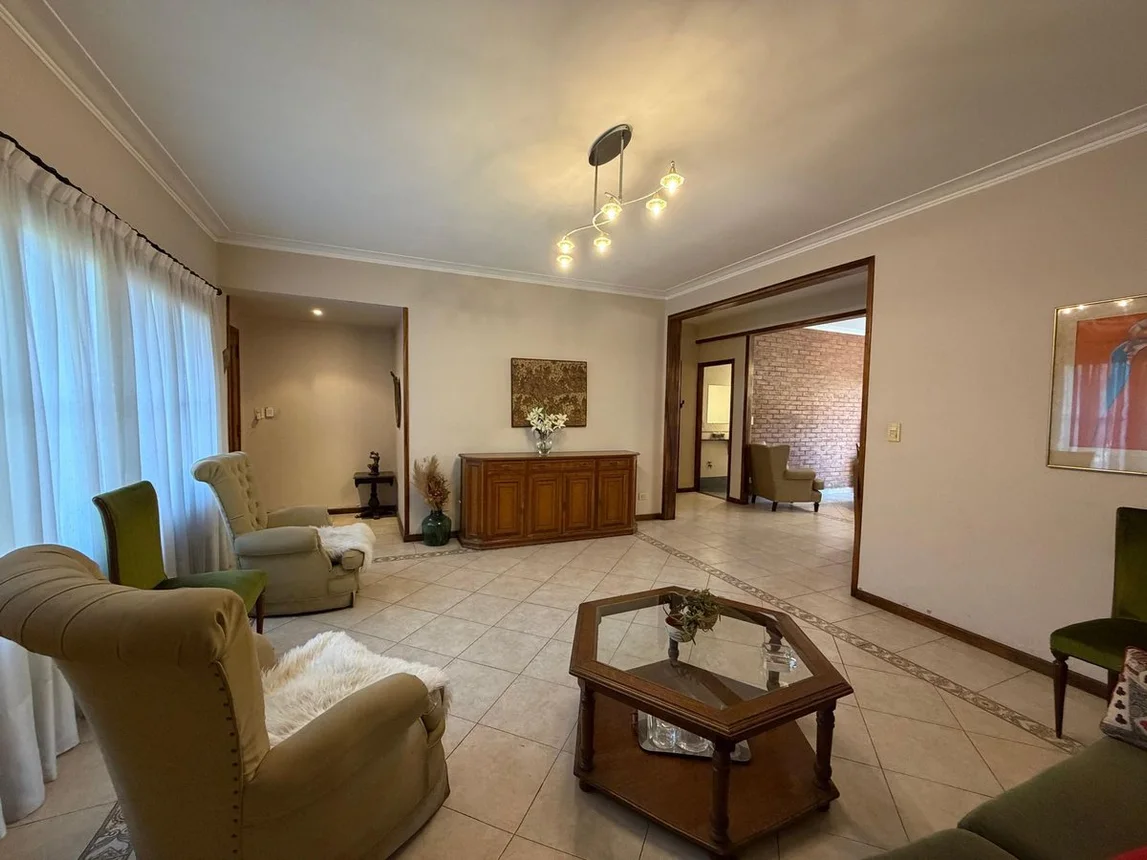 Casa de 4 ambientes en venta en Don Bosco, General Roca 2100, foto 4