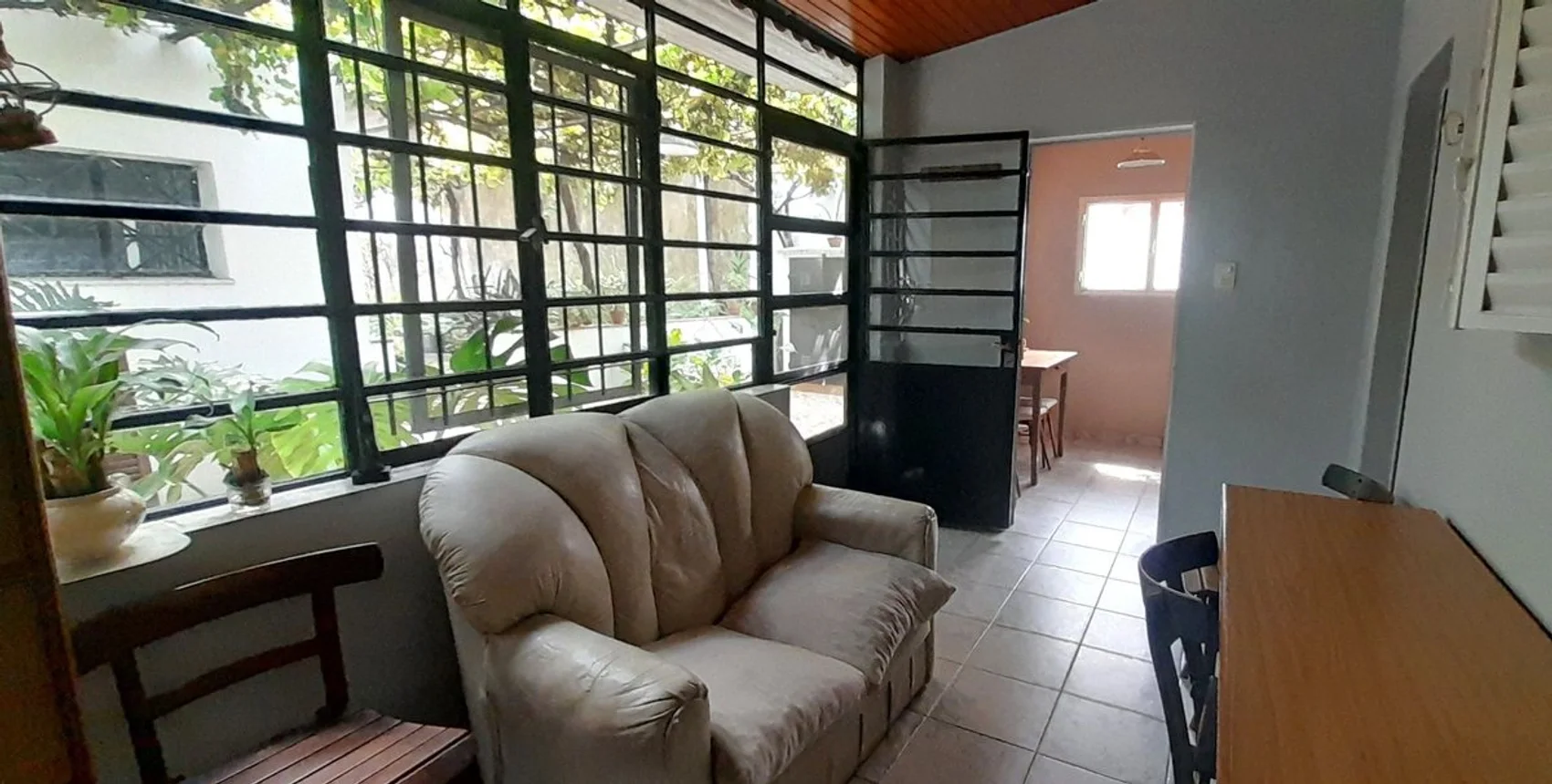Casa en venta en Caseros, foto 3