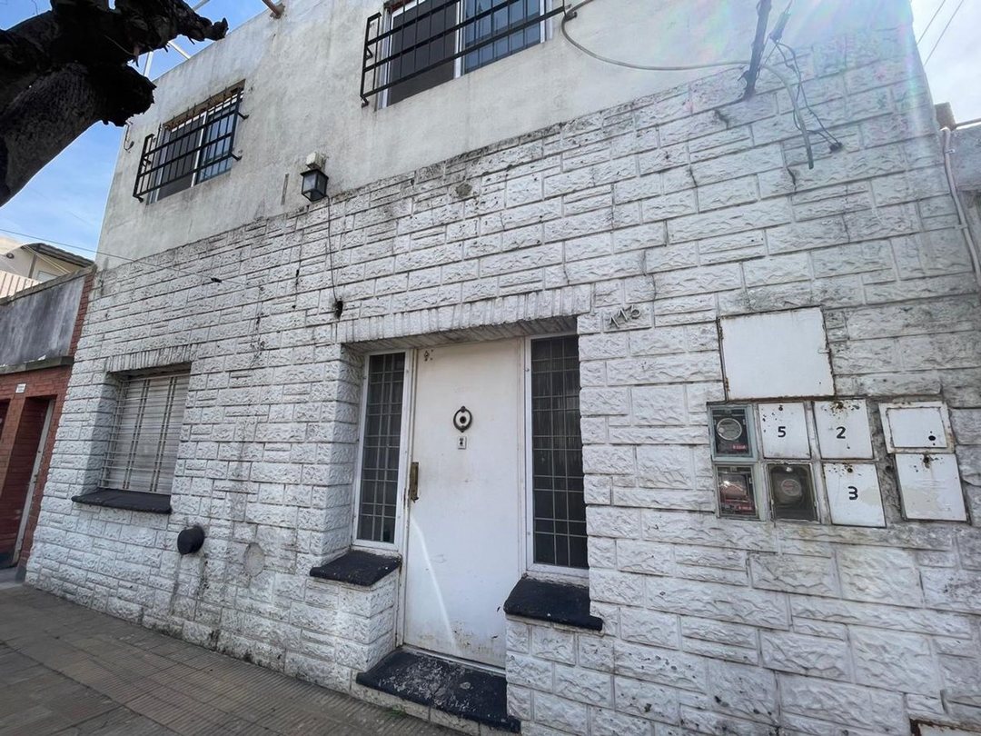 Casa duplex en venta 4 ambientes en Suipacha 1100, Ramos Mejia, La Matanza, Buenos Aires