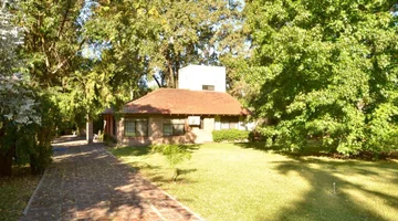 CASA QUINTA EN TIGRE, 2100 M2 lote