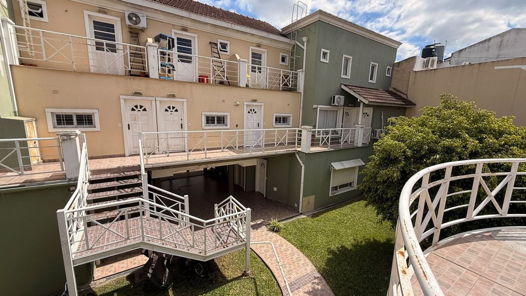 VENTA Duplex 2 AMB jardín