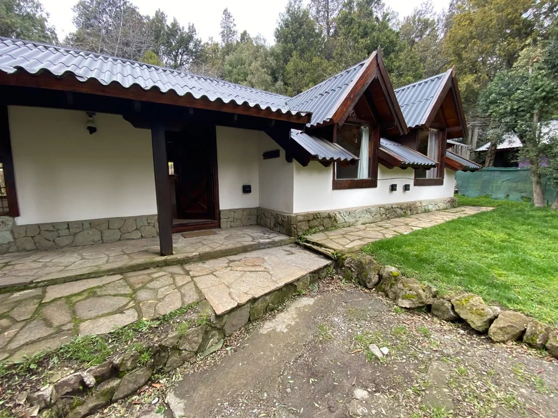 Casa de 4 ambientes en alquiler en San Carlos de Bariloche, Forte 200, foto 3