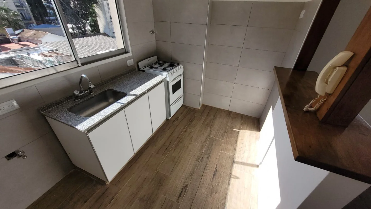 Departamento de 2 ambientes en alquiler en Quilmes, Almirante Brown 400, foto 5