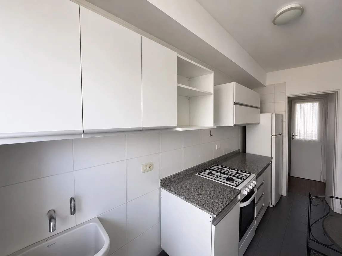 Departamento de 2 ambientes en venta en Avellaneda, Belisario Hueyo 100, foto 2