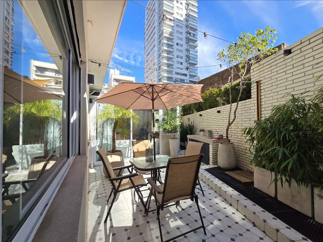 Venta 3 Amb. Patio Cochera en Palermo- Las Cañitas