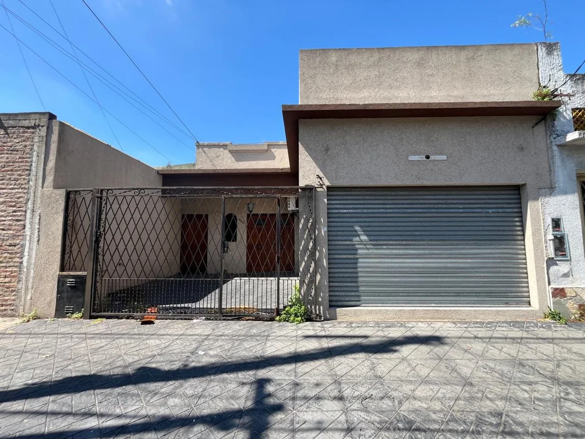 Casa de 3 ambientes en venta en Ramos Mejía, General O'higgins 500