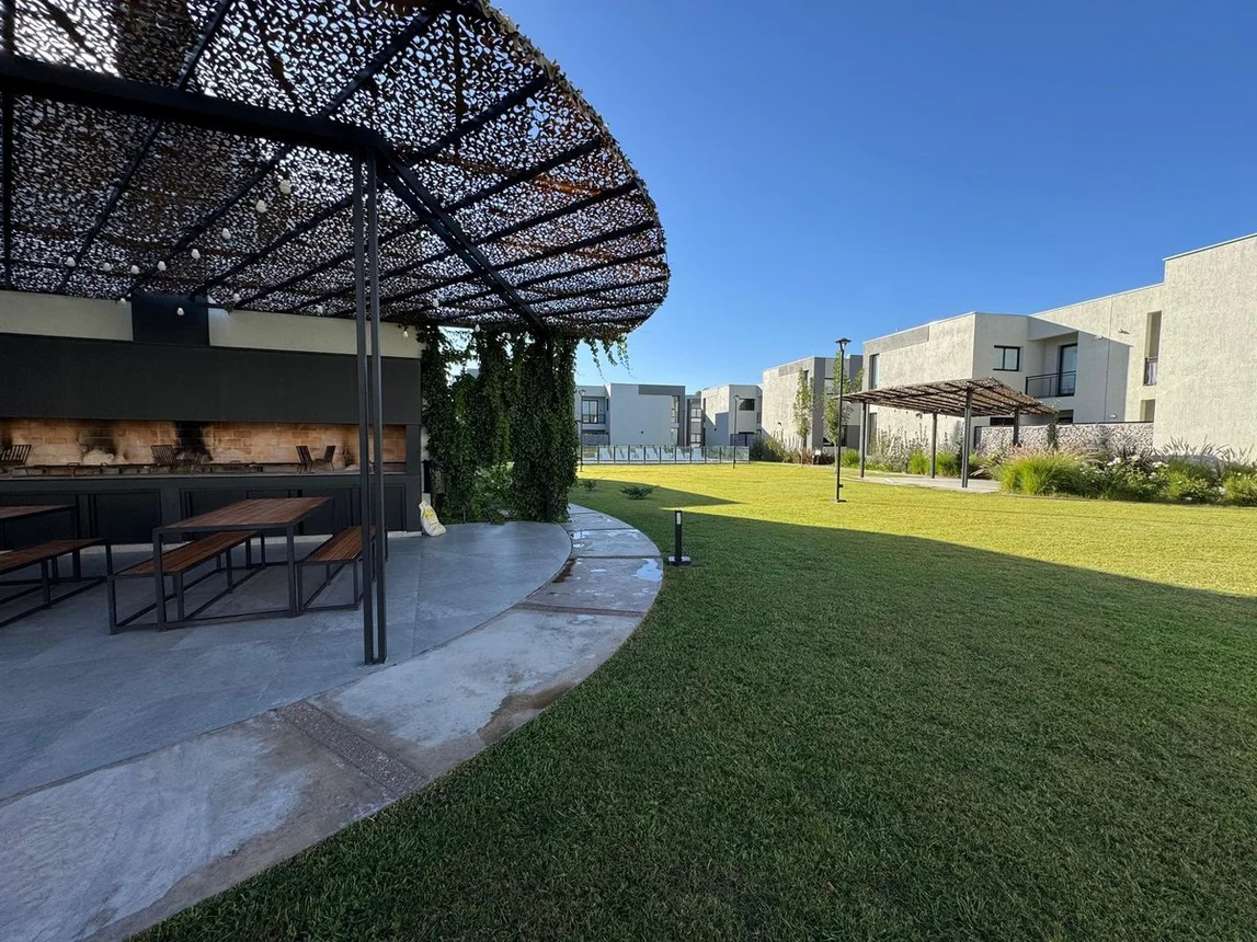 Departamento en venta en Luján de Cuyo, foto 2