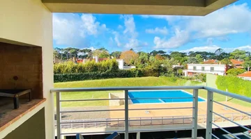 Apartamento en venta Mansa 1 dorm con parrillero