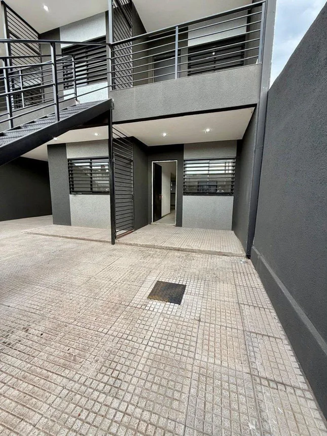Departamento en venta en José C. Paz, foto 2