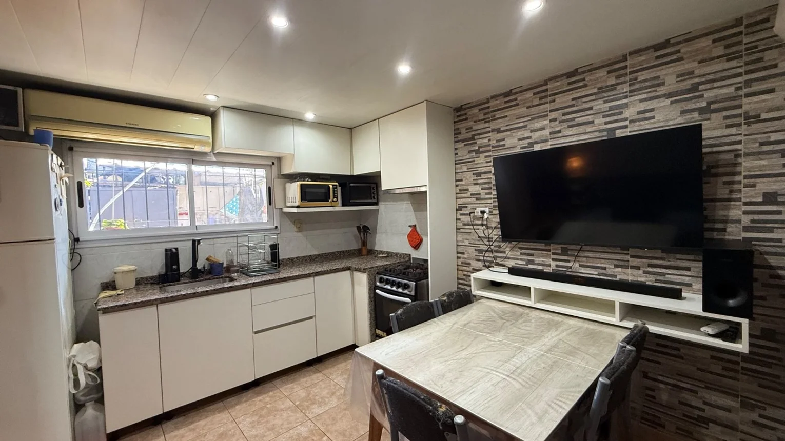 PH de 3 ambientes en venta en El Palomar, Marinos de Fournier 1800