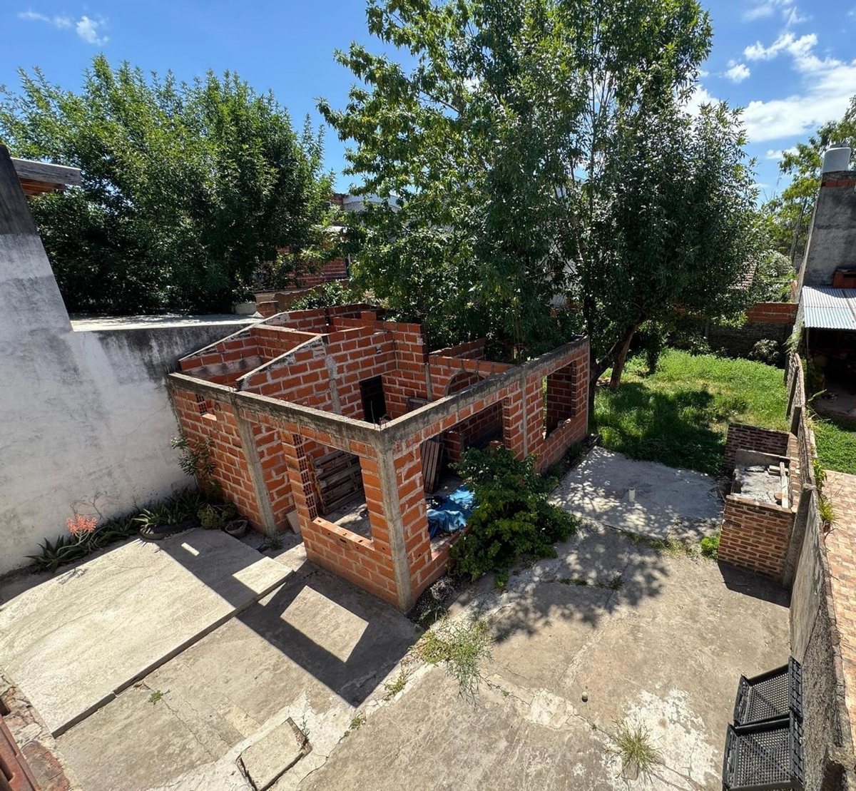 Foto 15 — VENTA CASA CON LOCALES GARIN OPORTUNIDAD