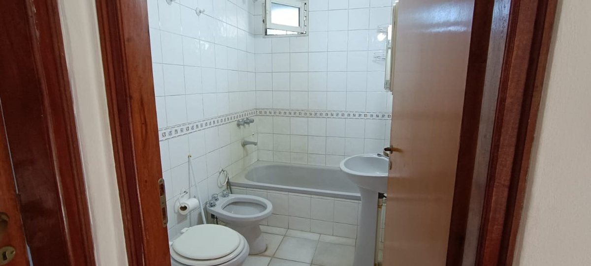 Foto 26 — VENTA CASA DE 3 DORMITORIOS- FUNES