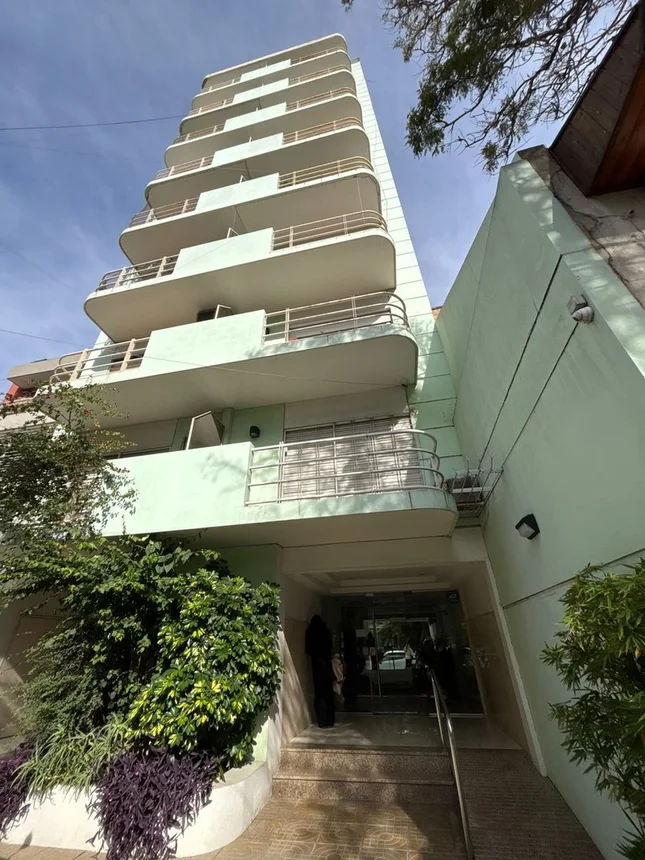 Departamento en venta en Haedo, foto 2