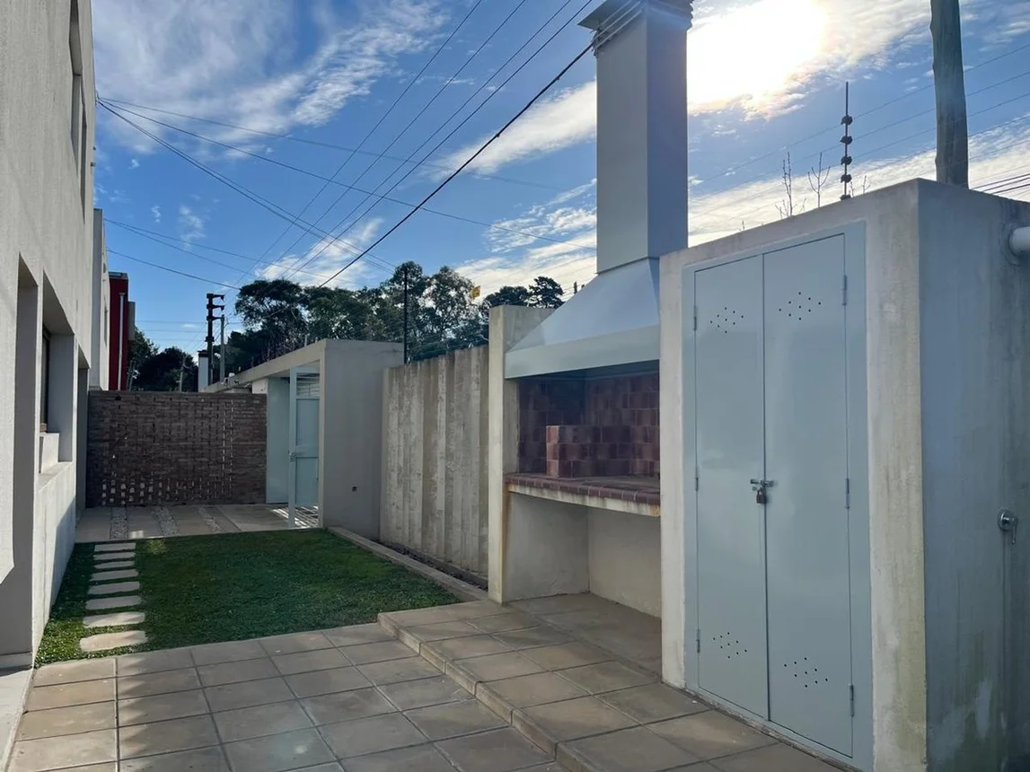 Casa dúplex en venta en City Bell, foto 3