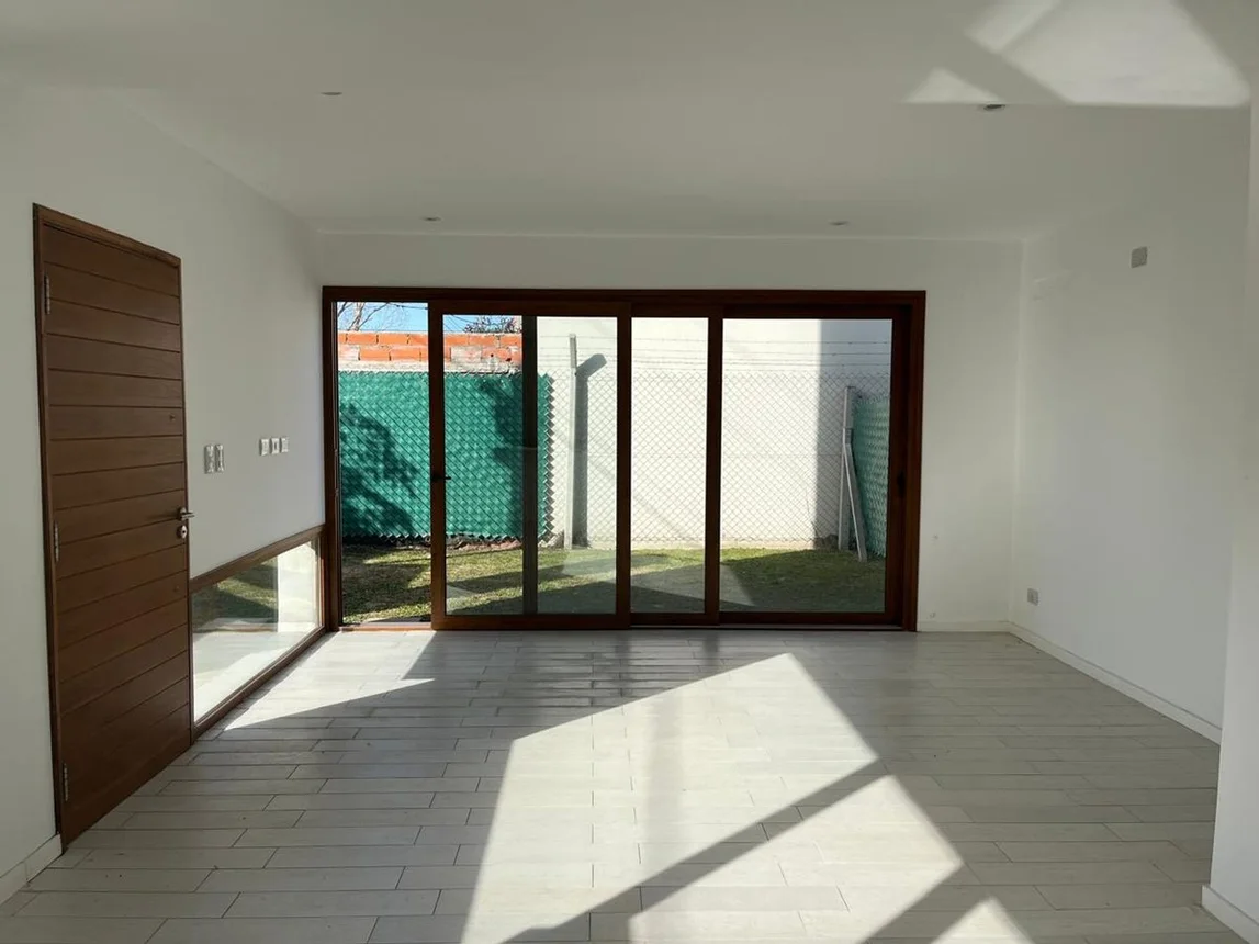 Casa dúplex en venta en City Bell, foto 5
