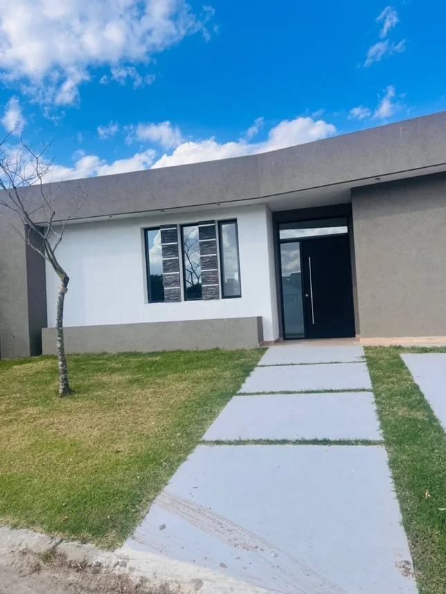 Casa en venta en Pilar