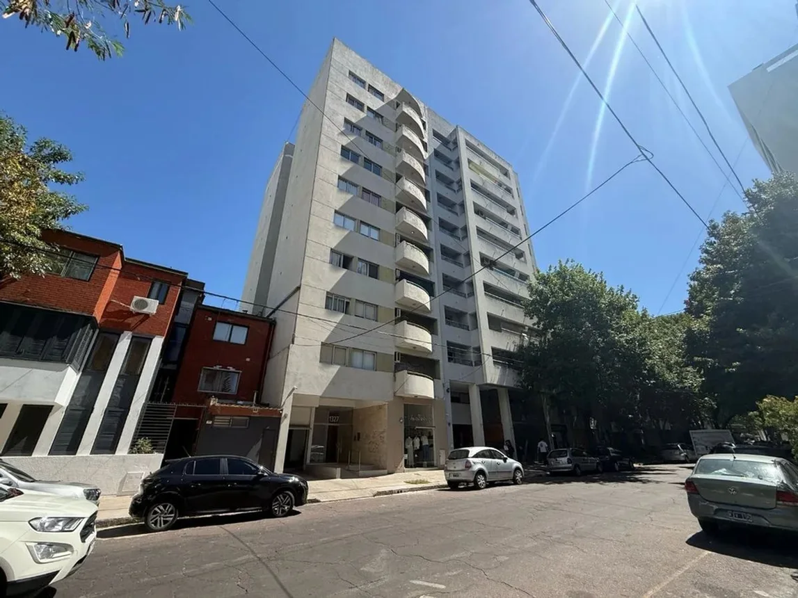 Departamento venta la plata 2 dormitorios cochera, foto 1