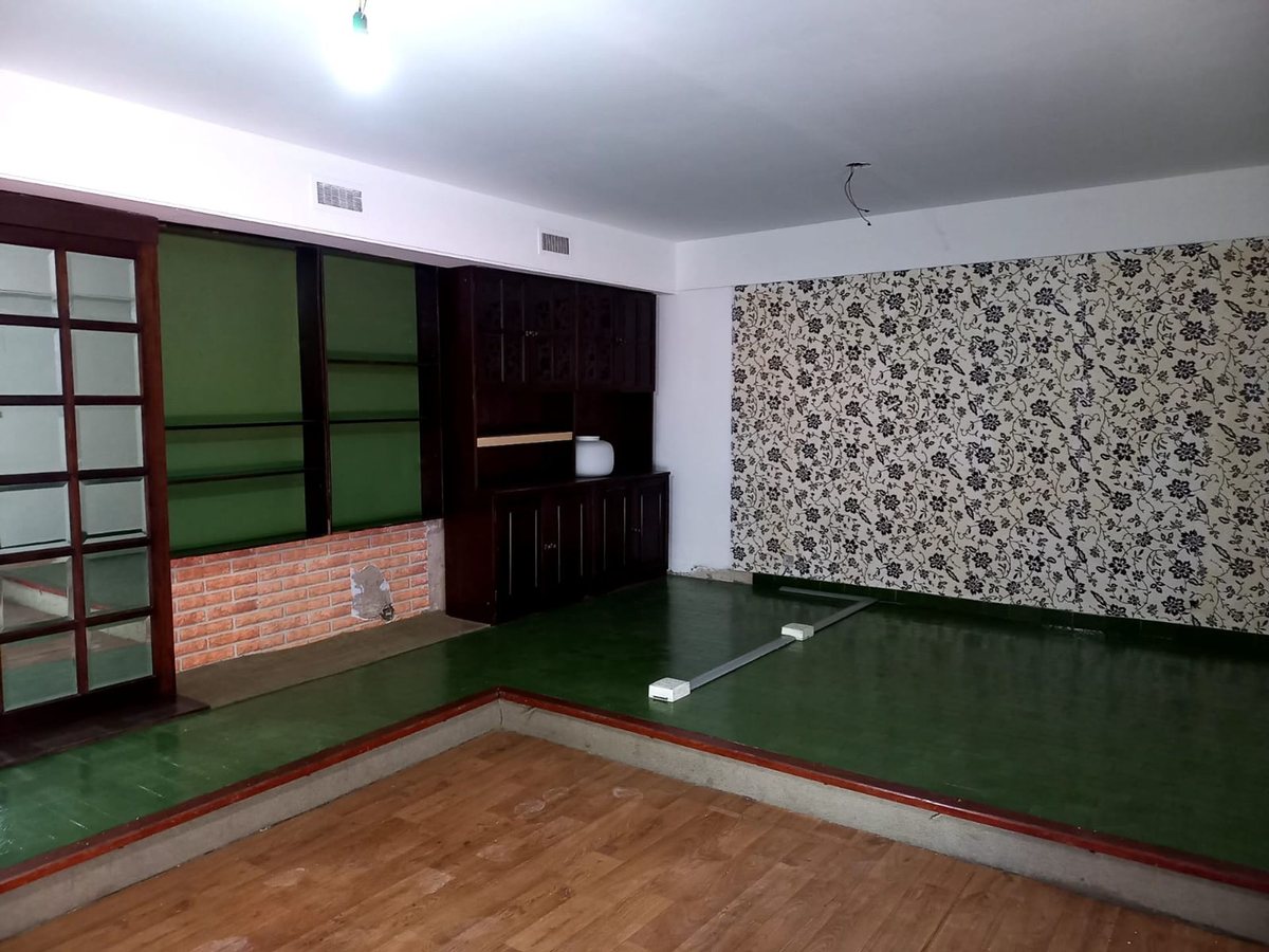 Foto 3 — ALQUILER P.H. 4 AMB. CON COCHERA BERNAL OESTE