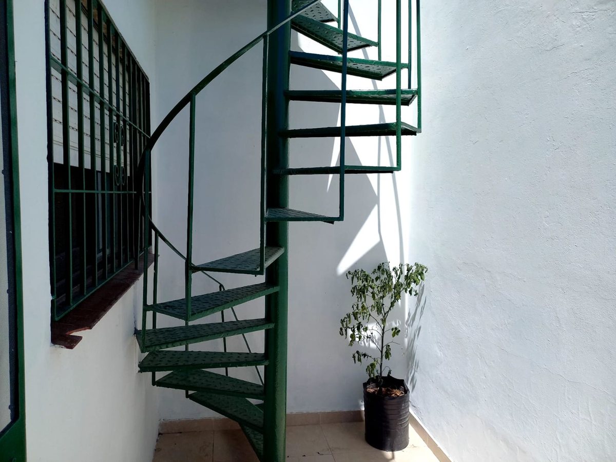 Foto 18 — ALQUILER P.H. 4 AMB. CON COCHERA BERNAL OESTE