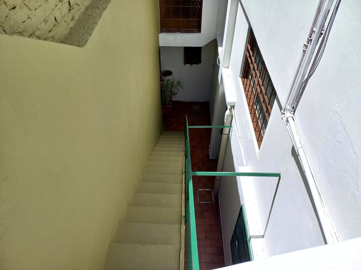 Foto 25 — ALQUILER P.H. 4 AMB. CON COCHERA BERNAL OESTE
