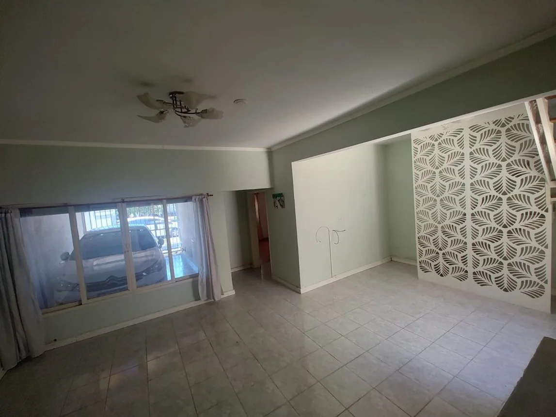 Casa en venta en Ramos Mejía, foto 3