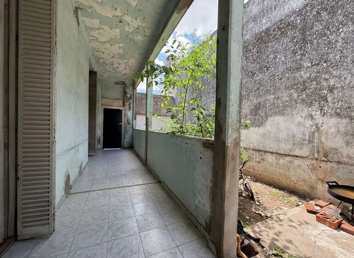 Casa en venta en Bernal Este, foto 3