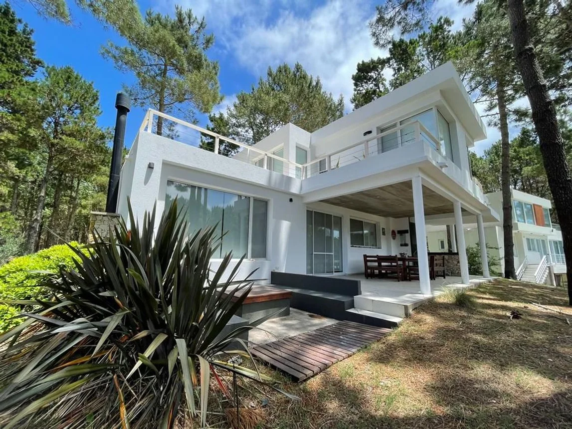Venta casa villa robles fondo laguna barrio ii 573, foto 1
