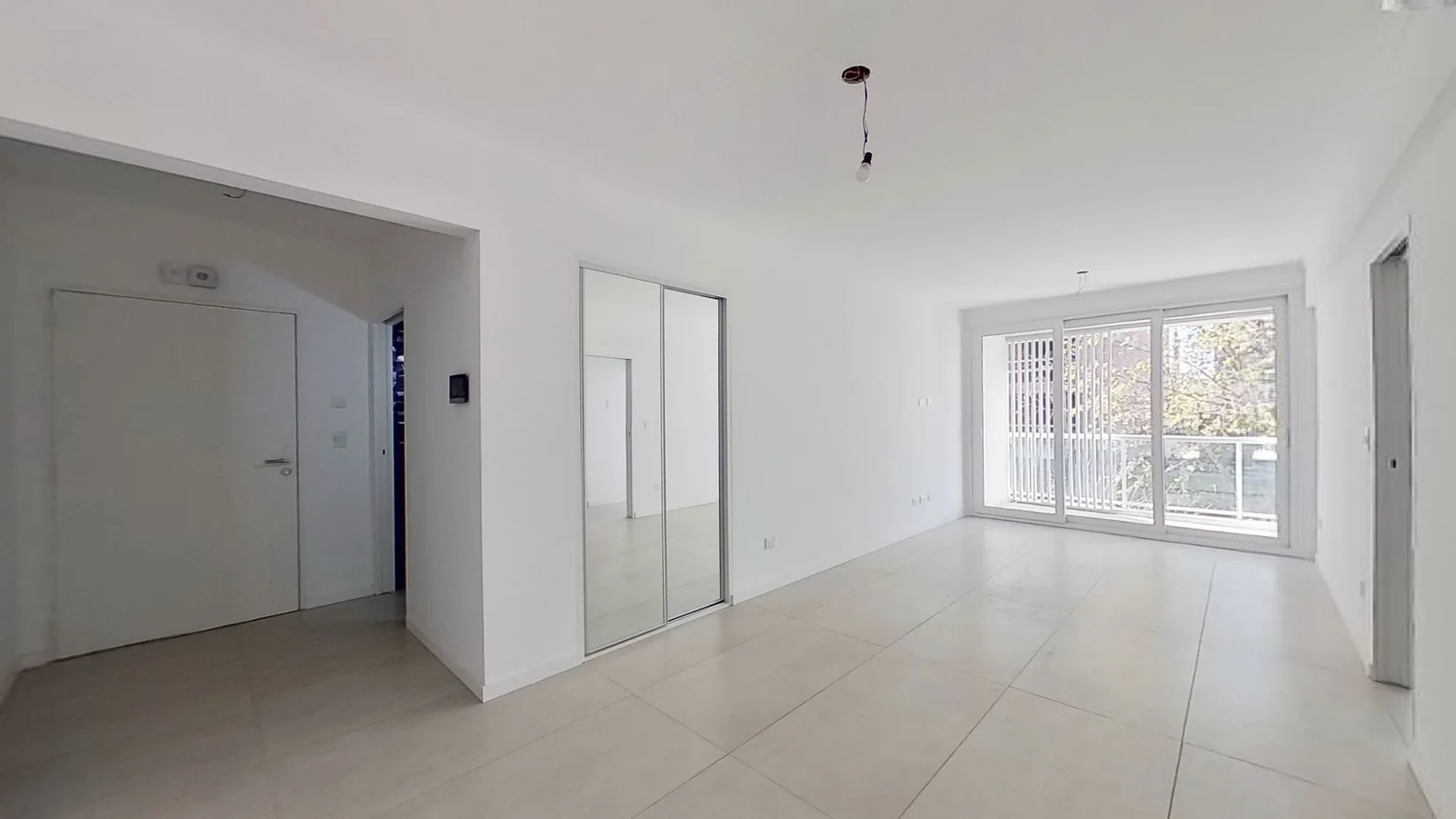 Departamento de 3 ambientes en venta en Villa Luro, Dante 100
