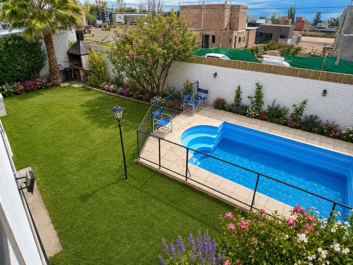 Casa en venta en Luján de Cuyo, foto 2