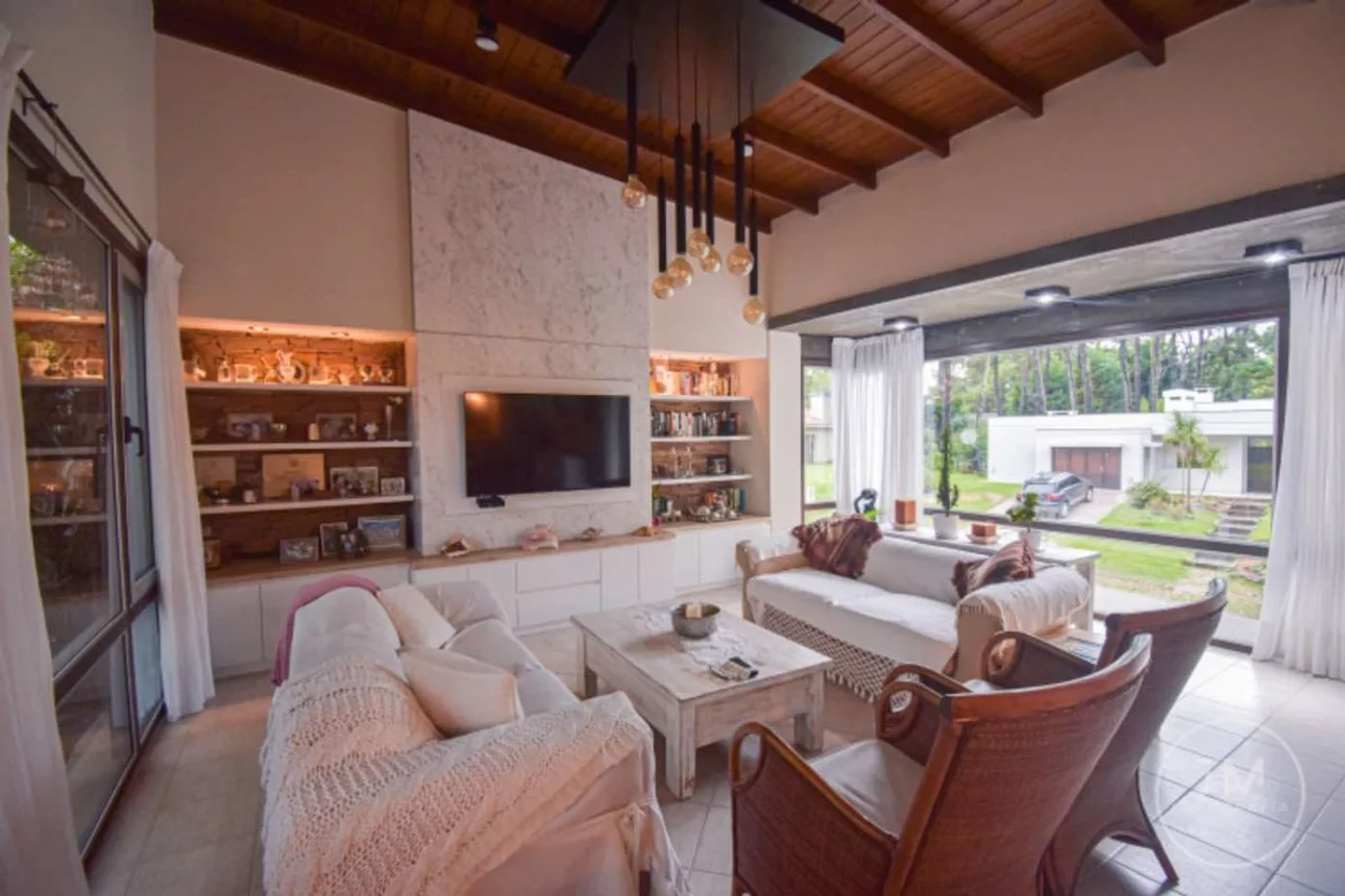 Casa de 6 ambientes en venta en Pinamar, De la Driza 1100, foto 3