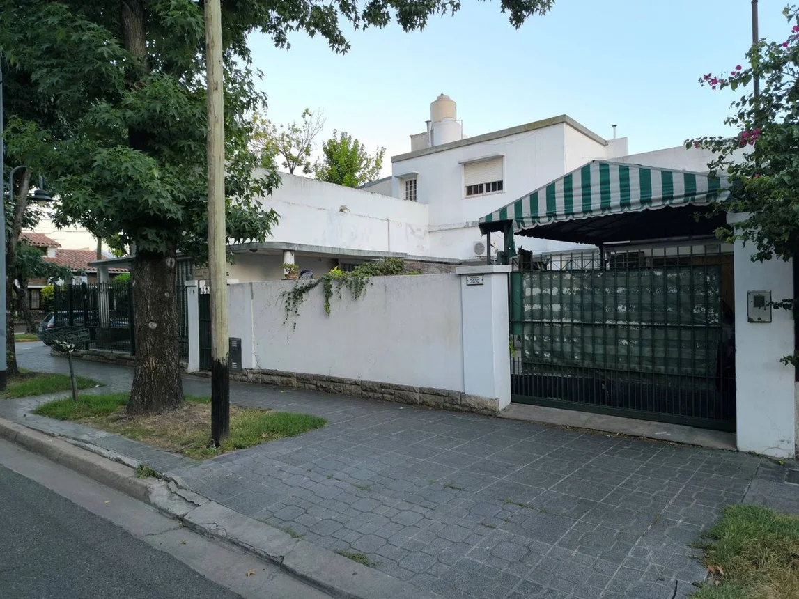 Casa en venta en Florida Oeste, foto 2