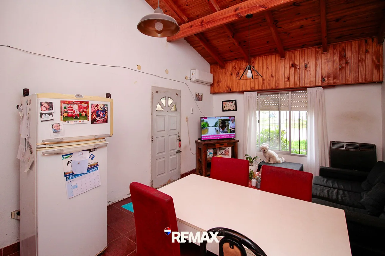 Casa de 4 ambientes en venta en Bahía Blanca, Bélgica 1900, foto 3