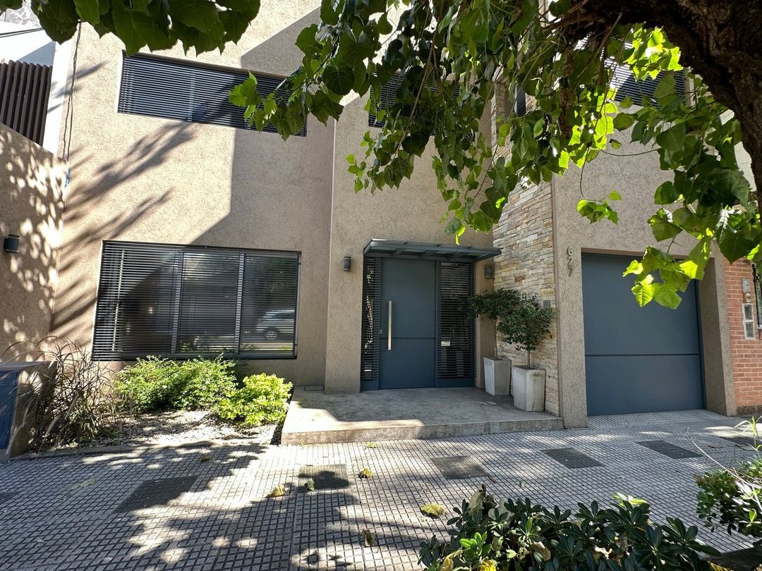 Casa en venta 5 ambientes en Rondeau 600, Ramos Mejia, La Matanza, Buenos Aires