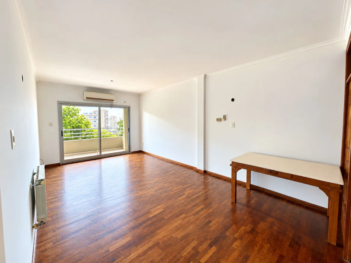 Departamento de 4 ambientes en venta en La Plata, 7 Entre 68 y 69 1700