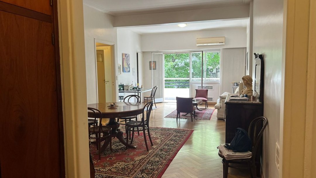 Venta departamento 3 amb c/balcon, frente Palermo