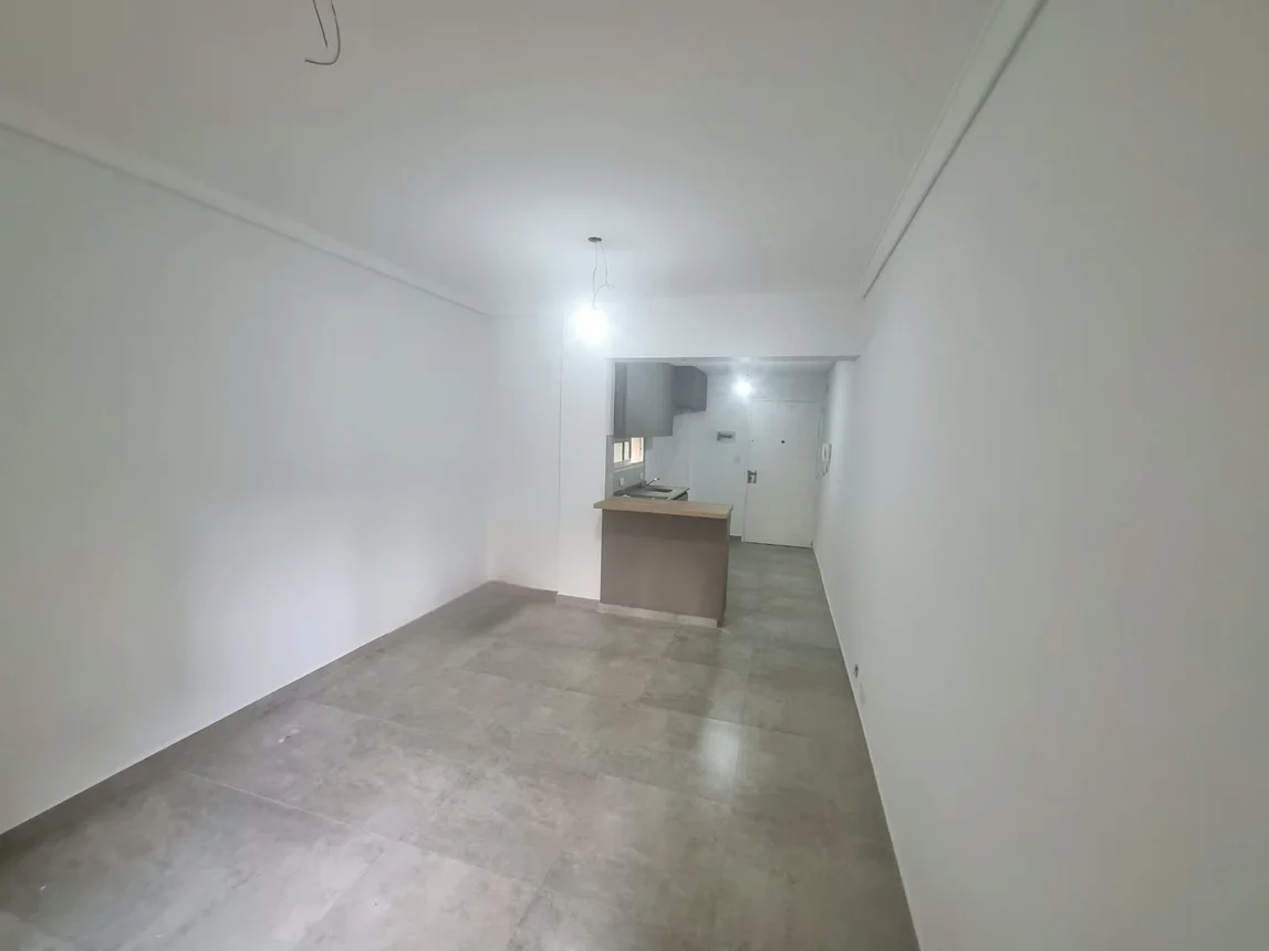 Departamento de 3 ambientes en venta en Lomas de Zamora, Francisco Portela 100, foto 3