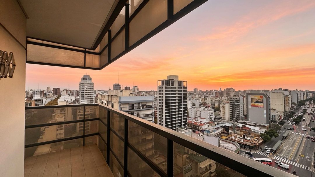ALQUILER DEPTO 4 AMB PISO 15 C/ COCHERA BELGRANO C