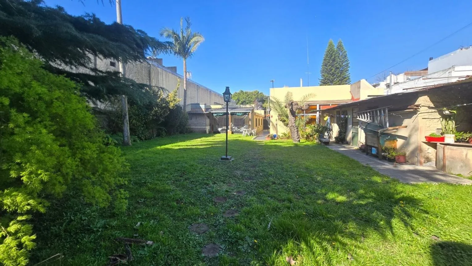Casa de 10 ambientes en venta en Monte Castro, Santo Tomé 5400, foto 3