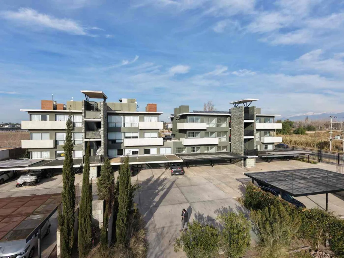 Departamento de 4 ambientes en venta en Guaymallén, Milagros 2200, foto 2